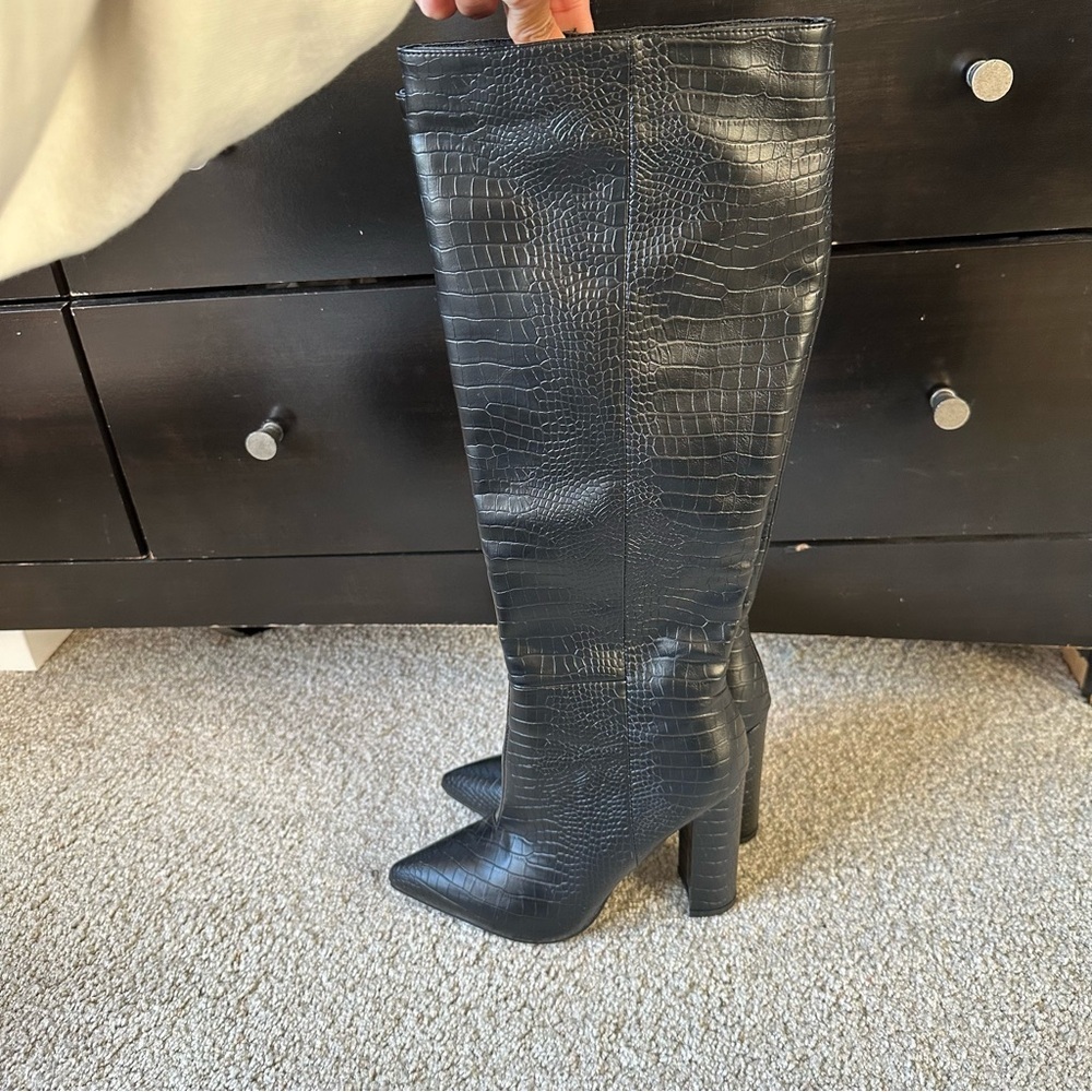 BELLINI MILLA BLACK CROC BOOT - Picture 9 of 15